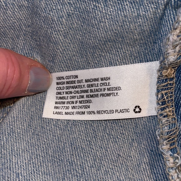 Wild Fable Women’s Y2K Patch Work Denim Mini Skirt Size 12 - Picture 6 of 6